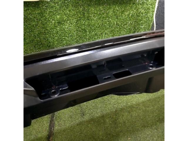 TOYOTA 90系ヴォクシー 純正リアスポイラー