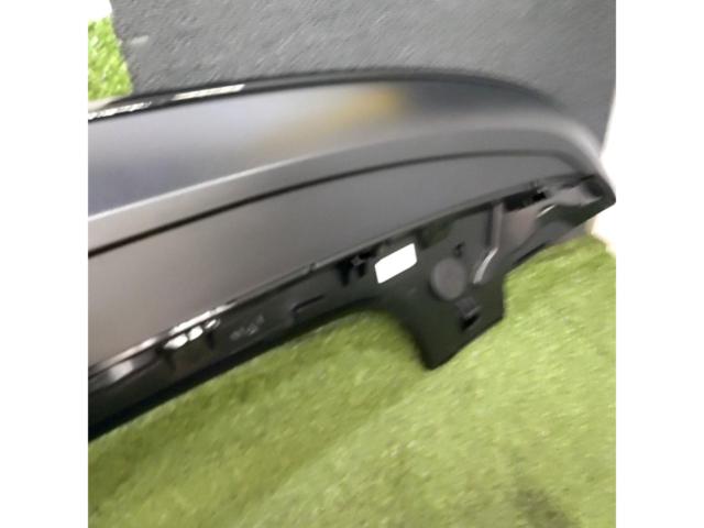TOYOTA 90系ヴォクシー 純正リアスポイラー