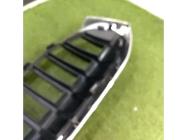 BMW
3 Series (G20/G21) Early Model
Genuine
Kidney grill