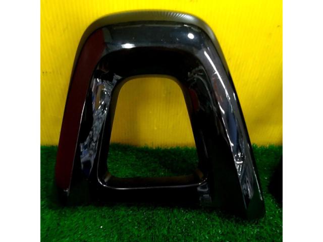マツダ純正 ロードスター/ND系純正 シートバックベゼル
