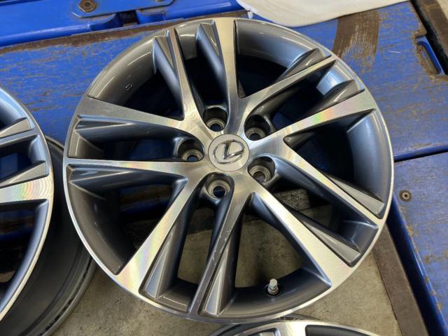LEXUS純正 IS300hバージョンL純正ホイール