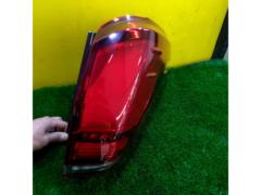 TOYOTA アルファード/AGH30系後期純正LEDテールレンズ 【KOITO 58-76】※運転席側のみ