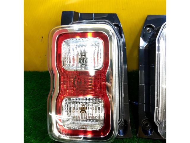 SUZUKI ハスラー/MR52S純正LEDテールレンズ【KOITO 220-5939W】