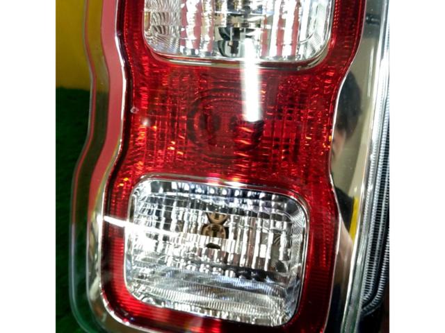 SUZUKI ハスラー/MR52S純正LEDテールレンズ【KOITO 220-5939W】