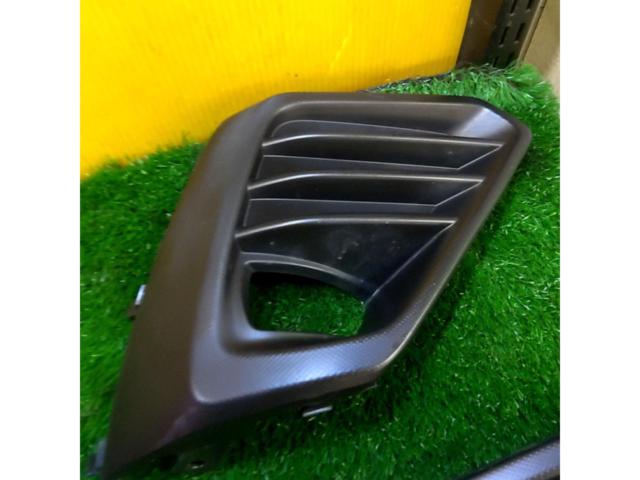 SUBARU
Levorg STiSport/VN5 Genuine Fog Light Covers 57731VC130/57731VC140