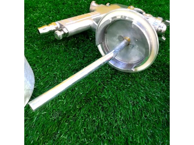 Anest Iwata Corporation
W-77
Air spray gun