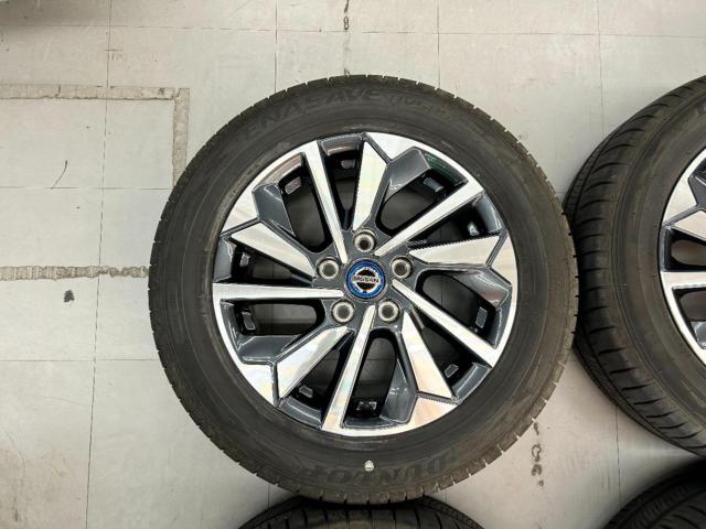 日産 C27/セレナハイウェイスター後期純正ホイール  + DUNLOP ENASAVE RV505