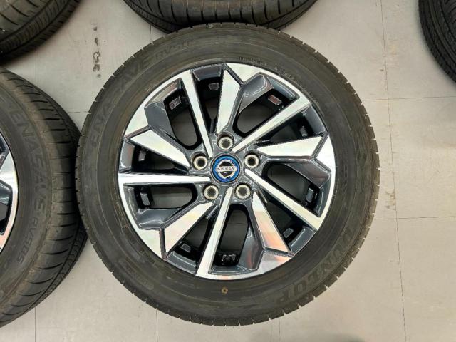 日産 C27/セレナハイウェイスター後期純正ホイール  + DUNLOP ENASAVE RV505