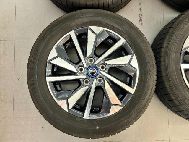 日産 C27/セレナハイウェイスター後期純正ホイール  + DUNLOP ENASAVE RV505