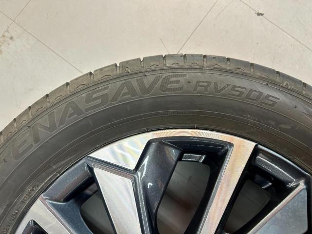 日産 C27/セレナハイウェイスター後期純正ホイール  + DUNLOP ENASAVE RV505