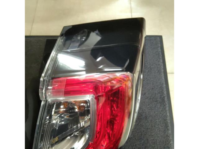 Genuine Honda taillights
※ For the right side