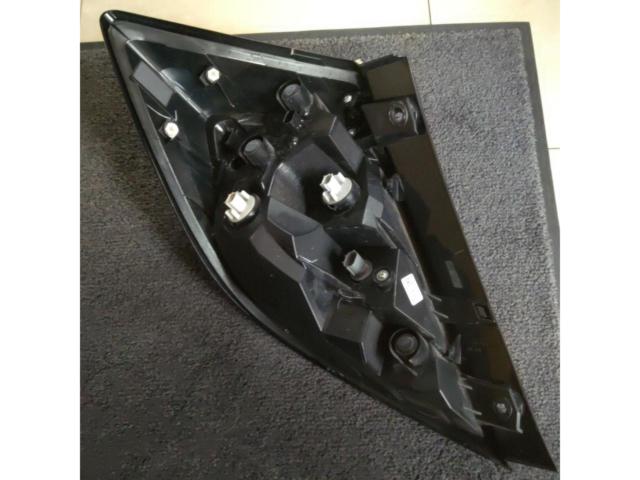 Genuine Honda taillights
※ For the right side