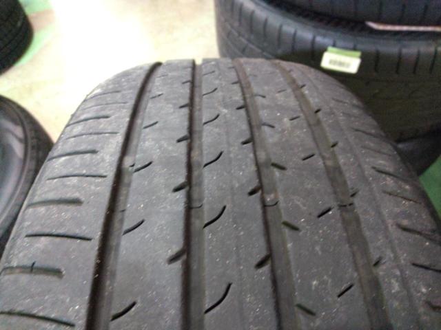 TOYOTA
Forty
Alphard genuine
Z grade wheel
+
YOKOHAMA (Yokohama)
YOKOHAMA
ADVAN
V03