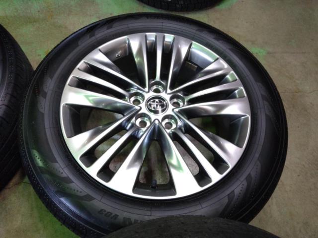 TOYOTA
Forty
Alphard genuine
Z grade wheel
+
YOKOHAMA (Yokohama)
YOKOHAMA
ADVAN
V03