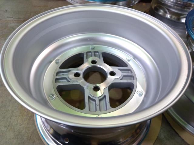 SPEED
STAR
MK-Ⅱ
*Customized car with overfenders!!!
Perfect for classic cars converted to 100-4 suspension!!!