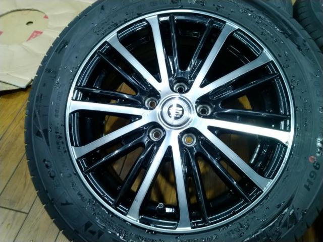 weds (Weds)
GYLE
Alloy Wheels
+
KENDA (Kenda)
KR 203
[Noah
Voxy
Step Wagon, etc.