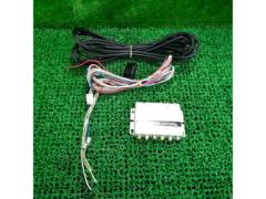 Wakeari
ALPINE
RCA distributor for TMX-R1000