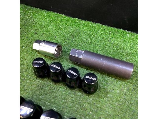 M12 × 1.5
/17HEX/16 RAYS
17HEX lock &amp; nut set