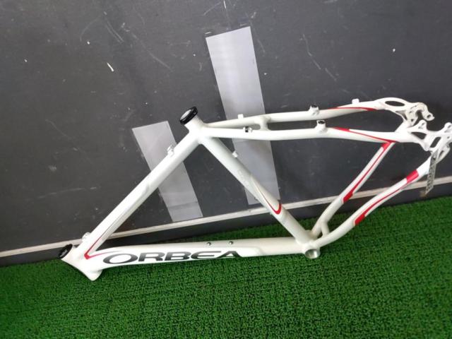 ORBEA LANZA 2009年頃 26インチ アルミMTBフレーム ホワイト 目安身長:175cm-