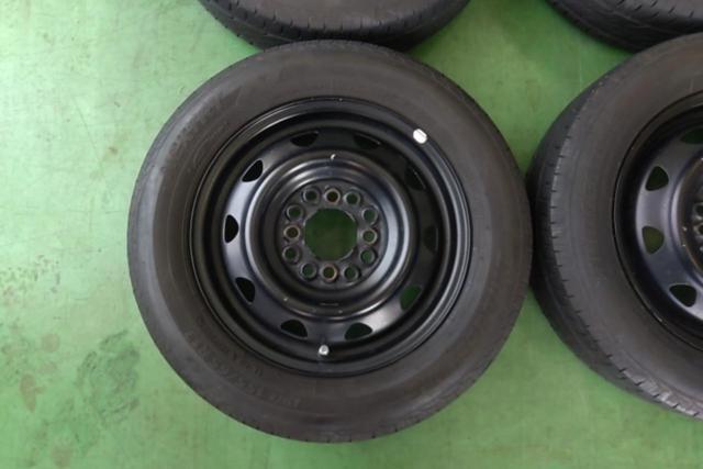 メーカー不明 マルチホイール+BRIDGESTONE NEXTRY