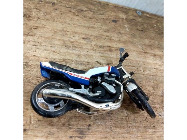 メーカー不明 CBX400F フィギュア
