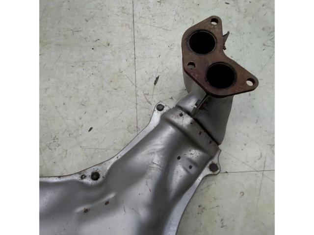 トヨタ 86/ZN6前期 純正エキゾーストマニホールド
