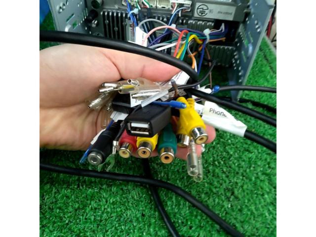 ATOTO A6G2A7PF 2G+32G 2DIN ディスプレイオーディオ