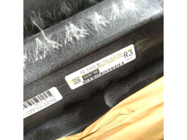 MODELLISTA サイドスカート D2611-57210-A0 【30系 アルファード/ヴェルファイア 後期】