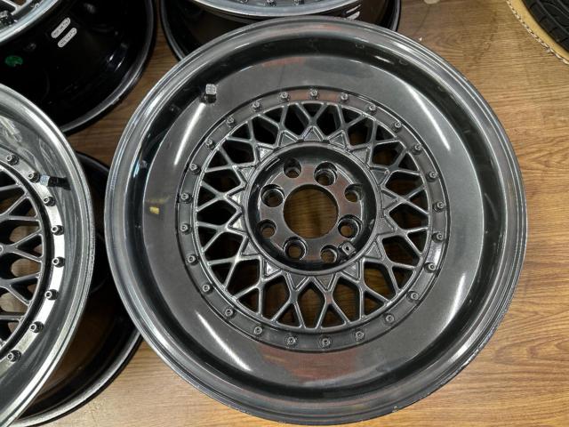 メーカー不明 Z メッシュホイール
