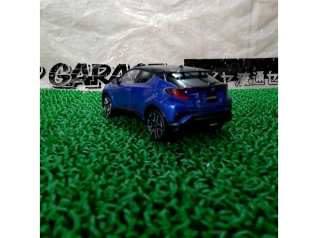 トヨタ純正 カラーサンプルミニカー【GR C-HR】