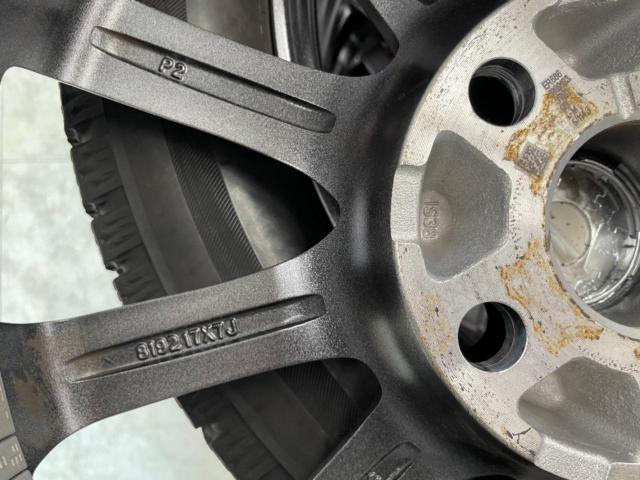 YOKOHAMA Millous VX+BRIDGESTONE BLIZZAK VRX2
