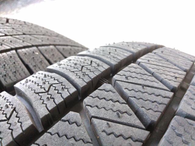 weds VELVA SPORTZ +BRIDGESTONE BLIZZAK VRX3