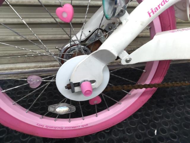 【わけあり現状販売】玉越工業 HardCandy 18×1.75インチシングルギアキッズサイクル ホワイト×ピンク