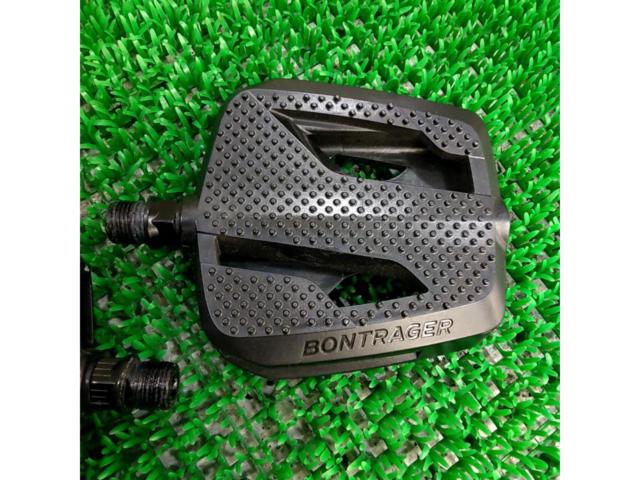 BONTRAGER フラットペダル