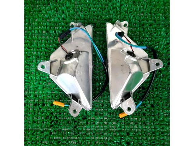 メーカー不明 LEDフロントウインカー Ninja250/300/400/650/1000/ZX6R