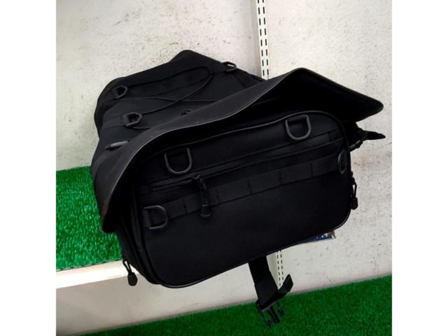 【IGAYA】キャンプツーリングシートバック ブラック