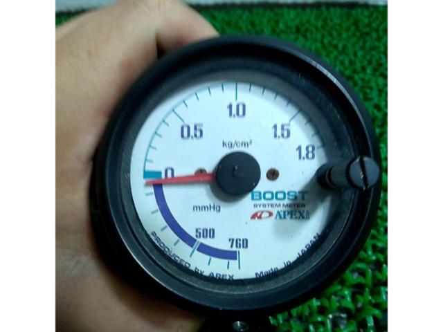 A'PEXi
Mechanical boost gauge