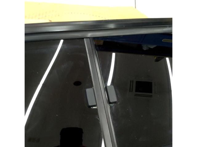 [Toyota
Hilux/RZ152
(New High)
Toyota genuine sliding rear window