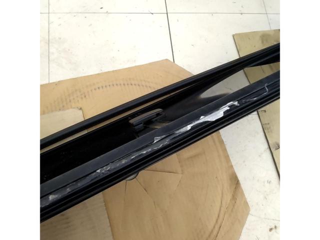 [Toyota
Hilux/RZ152
(New High)
Toyota genuine sliding rear window