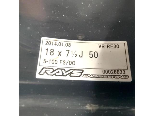 RAYS
VOLK
RACING
RE30