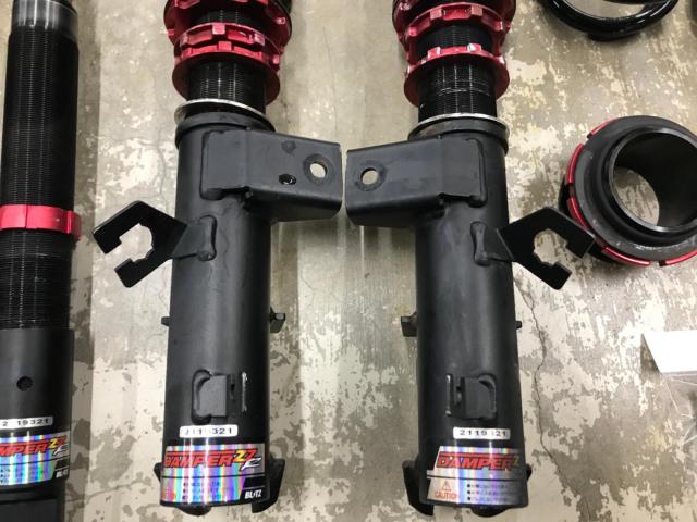 P15/Kicks BLITZ
DAMPER
ZZ-R