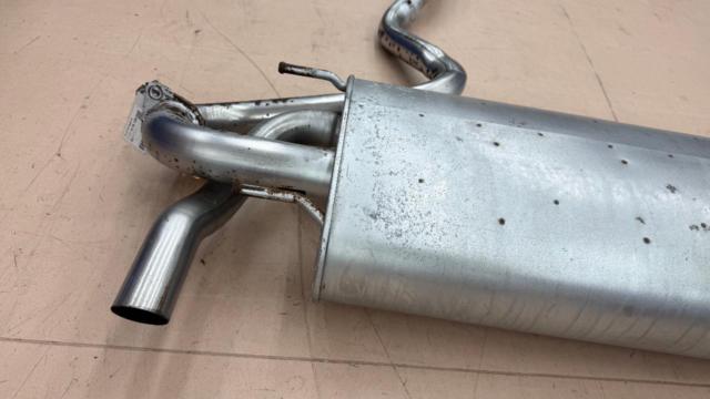 Toyota
86 / ZN6
Previous term genuine muffler