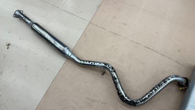 Toyota
86 / ZN6
Previous term genuine muffler