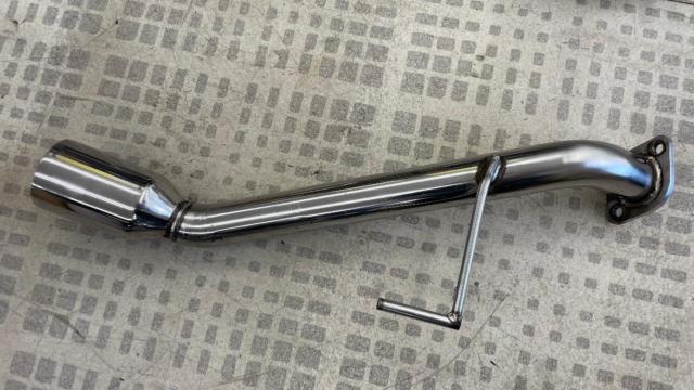 Skyline Hybrid/HNV37 (Manufacturer Unknown)
Straight muffler