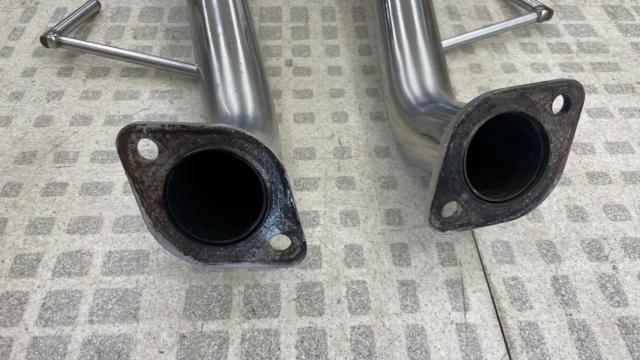 Skyline Hybrid/HNV37 (Manufacturer Unknown)
Straight muffler
