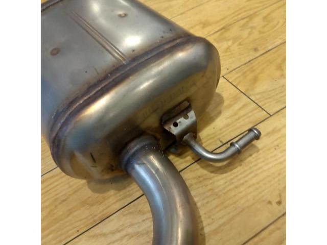 Genuine mid-pipe for Jimny Nomad
JC74W