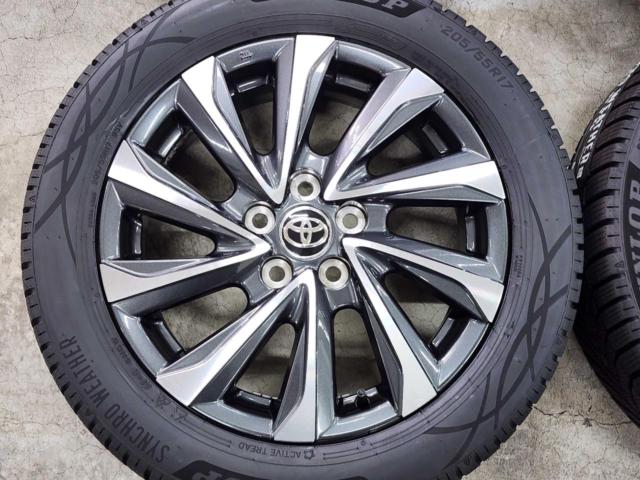 トヨタ ヴォクシー  90系 S-Zグレード 純正ホイール + ［オールシーズン］ DUNLOP(ダンロップ) SYNCHRO WEATHER 205/55R17 95V XL