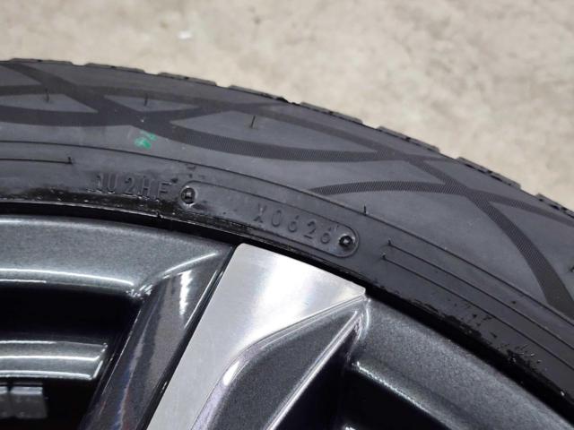 トヨタ ヴォクシー  90系 S-Zグレード 純正ホイール + ［オールシーズン］ DUNLOP(ダンロップ) SYNCHRO WEATHER 205/55R17 95V XL