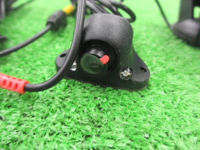 Unknown Manufacturer
Chinese-made backup camera monitor