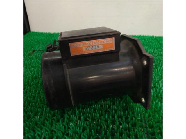 Nissan
Z32 genuine air flow sensor